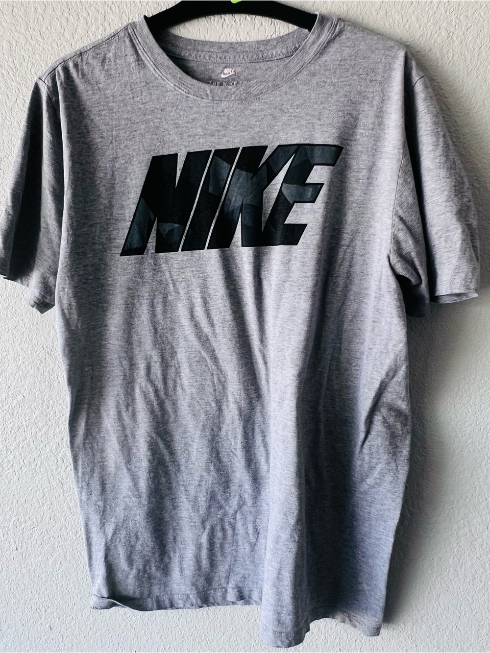 Nike Gray Short Sleeve Tee with Black Graphic Logo